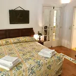 Guya Капри