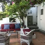 Villa Guya *
